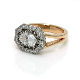 Oval cluster